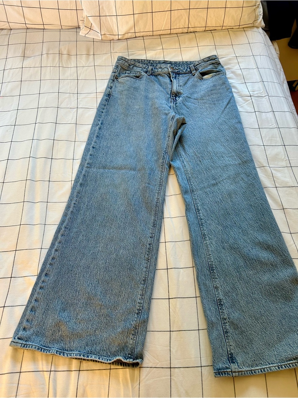 GU Wide Leg Women's Jeans in Light Blue Denim